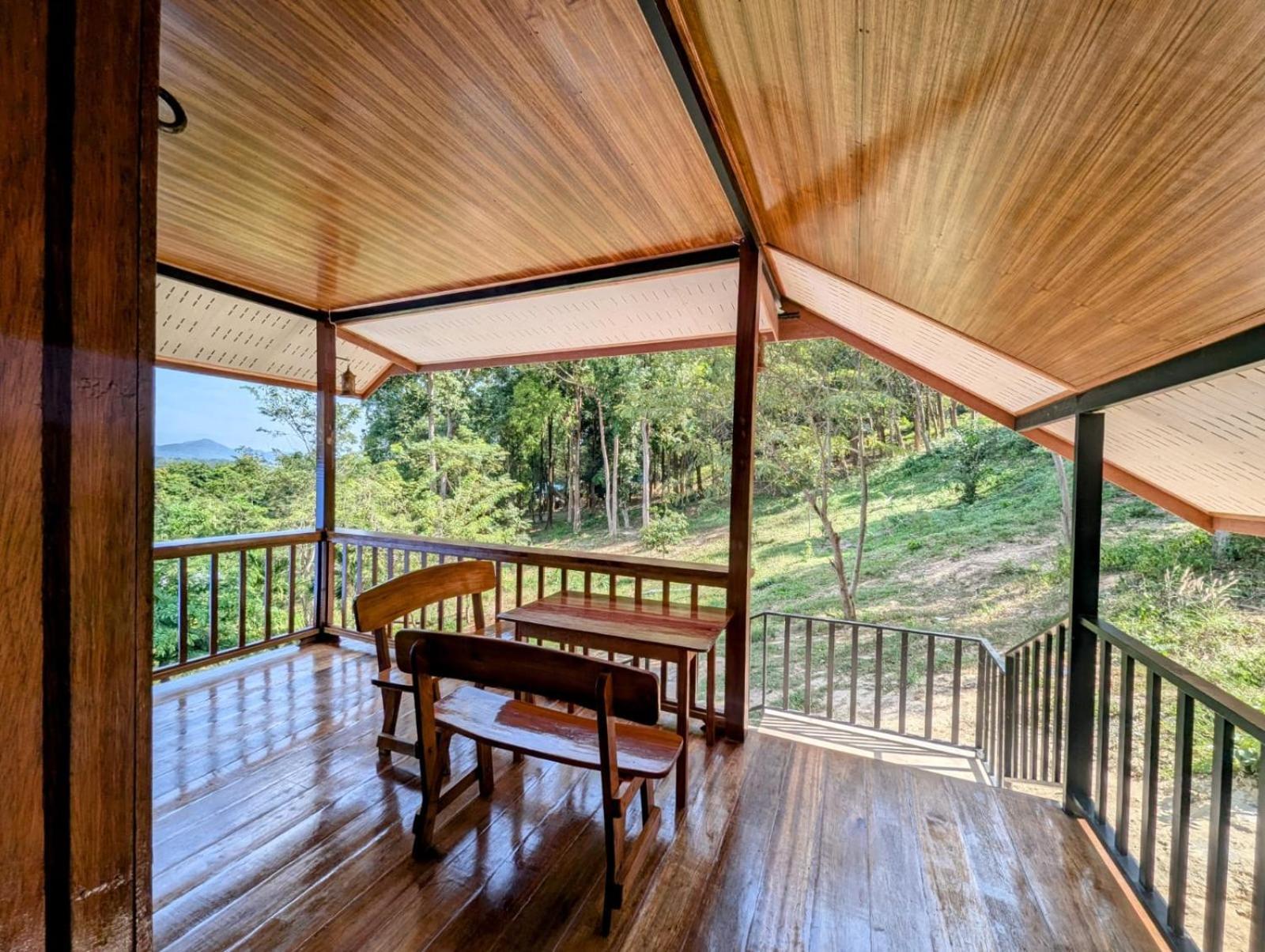 Koh Jum Serenity Resort Exterior photo